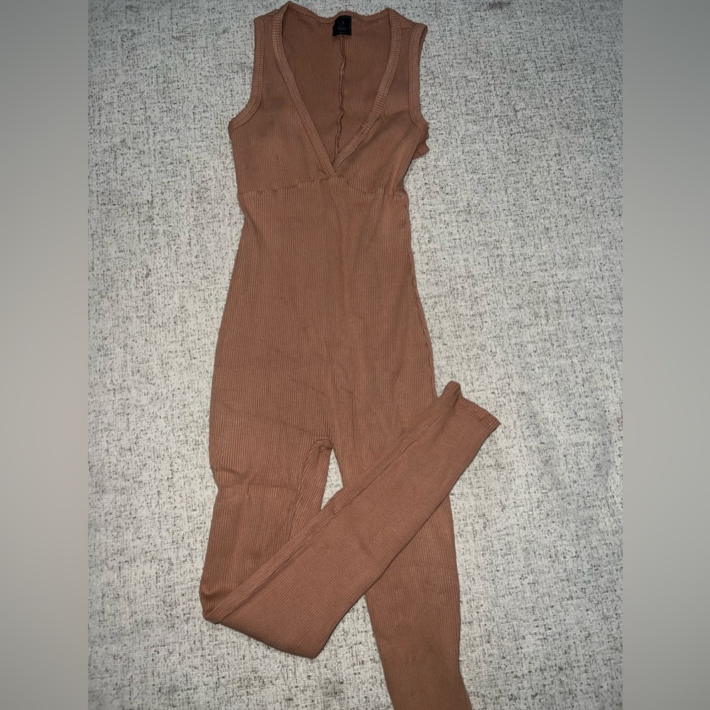 Sleeveless Brown Jumpsuit